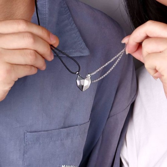 4PCS Two Souls One Heart Matching Necklaces Bracelets For Couples Magnet Wishing Stone Necklaces Pandent Set Bead Braided Adjustable Bracelets Mutual Attraction Friendship Couples 4PCS Two Souls One Heart Matching Necklaces Bracelets For Couples Magnet Wishing Stone Necklaces Pandent Set Bead Braided Adjustable Bracelets Mutual Attraction Friendship Couples